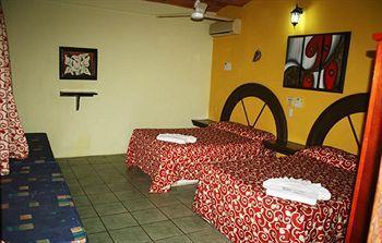 Hotel Villa Flores Rincon de Guayabitos Luaran gambar